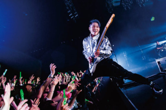 Miyavi ミヤビ インタビュー 世界を魅了するサムライギタリストがシアトルにやって来る シアトルの生活情報誌 ソイソース